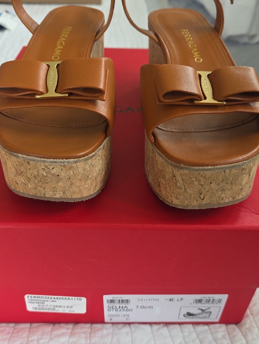NWT Salvatore Ferragamo Selna Sandal